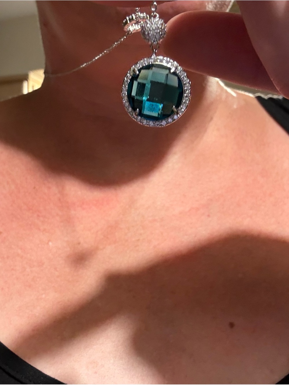 NWT Turquoise Crystal Halo Pendant Necklace - Women Jewelry